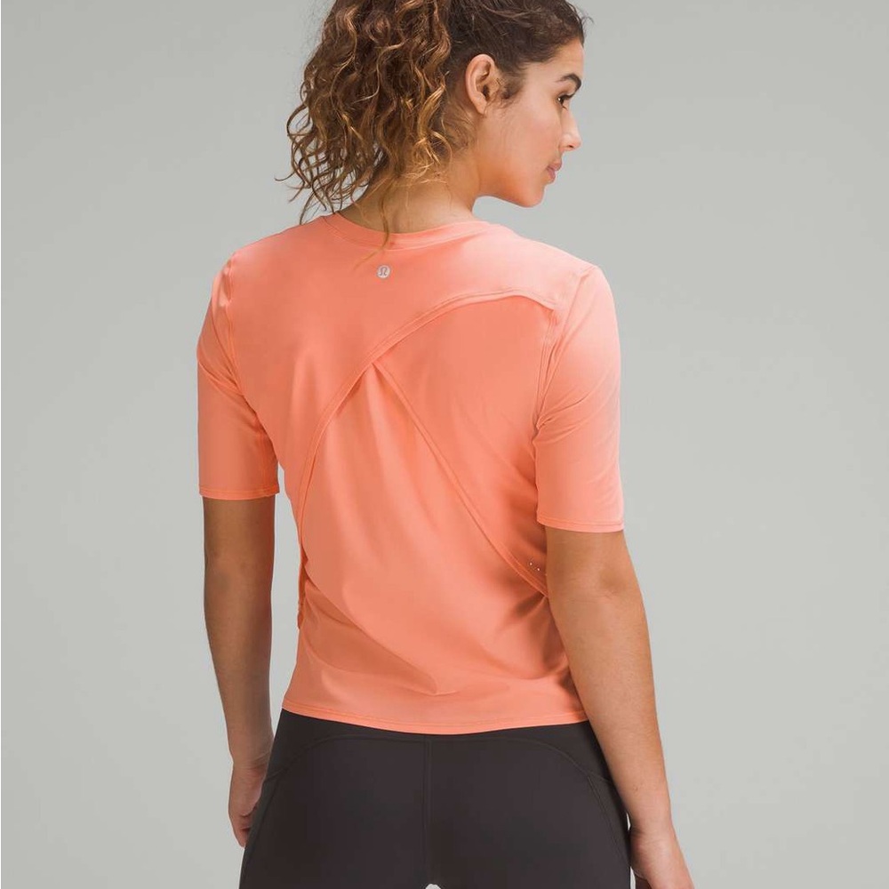Lululemon UV Protection Fold-Over Running T-Shirt size 10